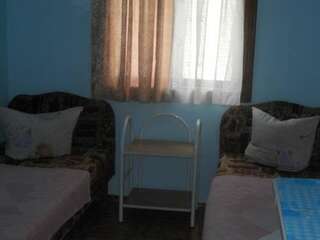 Гостиница U Lyudmily Ольгинка-7